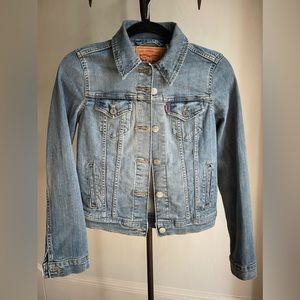 LEVIS | Women’s XS Denim Trucker Jacket Crop